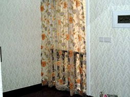 绿色装饰新选择 南通液体壁纸引领环保建材风尚